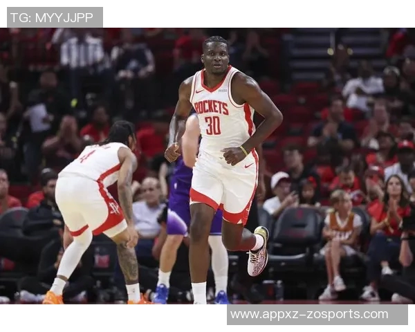 勇士面对火箭主力缺阵仍遭逆袭科尔的战术被质疑