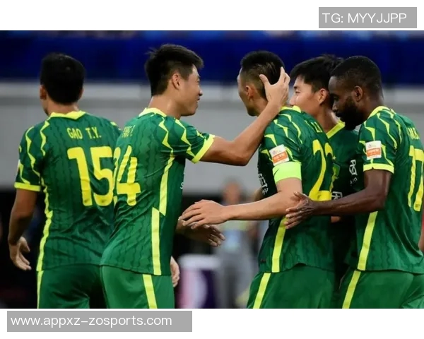 中超争冠战火重燃本赛季冠军之争将充满悬念与运气考验 中超争冠战火重燃本赛季冠军之争将充满悬念与运气考验