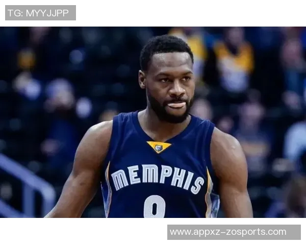 出里夫斯交易传闻引发热议霍华德推荐字母哥东契奇詹姆斯组合 出里夫斯交易传闻引发热议霍华德推荐字母哥东契奇詹姆斯组合