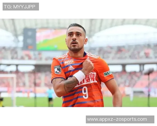 海港队莱昂纳多膝盖受伤或将引进备用外援前锋应对困境