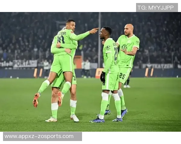 多特领先沃尔夫斯堡布兰特头球破门阿穆拉错失良机拜尔射门中框 多特领先沃尔夫斯堡布兰特头球破门阿穆拉错失良机拜尔射门中框