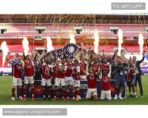 阿贾克斯即将租借津琴科与阿森纳达成协议引发关注 阿贾克斯即将租借津琴科与阿森纳达成协议引发关注