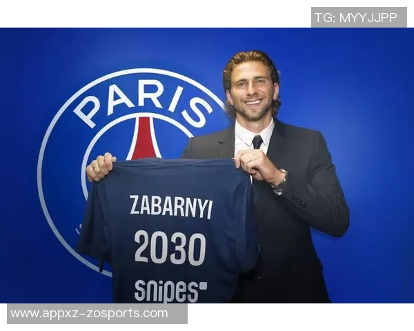 伯恩茅斯成功签下19岁前锋拉扬转会费高达3500万欧元